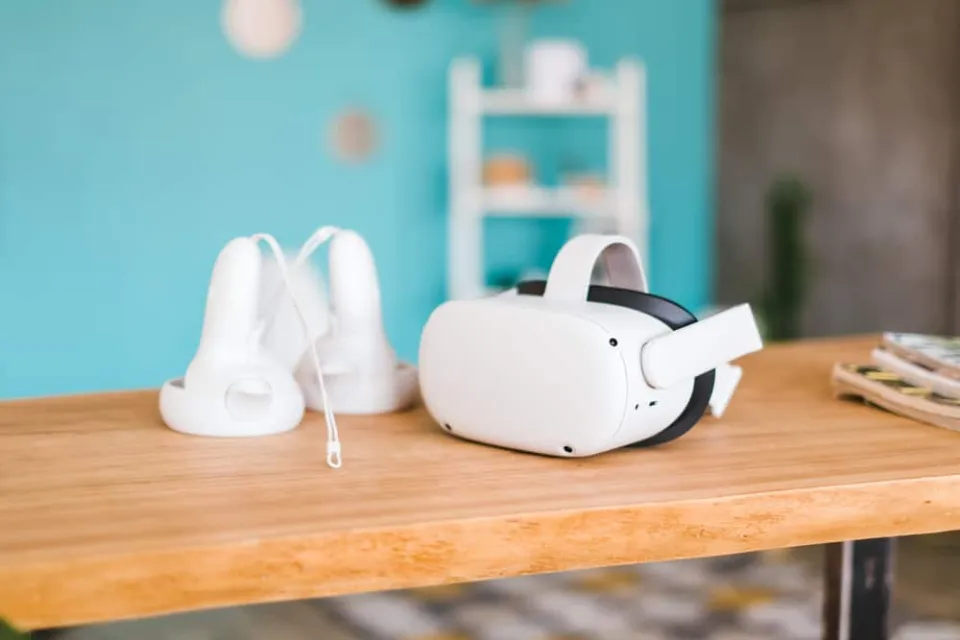 Can You Connect Airpods to Oculus Quest 2