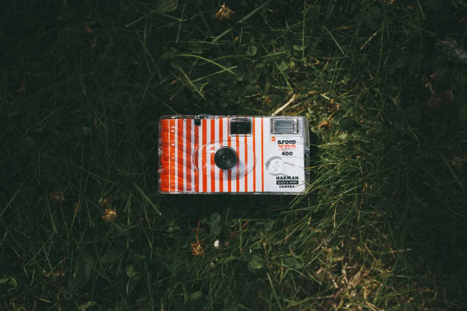 How to Use Disposable Camera