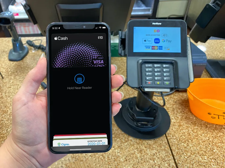 How to Use Apple Pay at Barnes and Noble