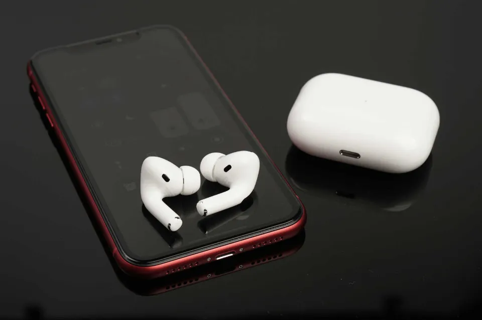 How to Find Airpods When Offline
